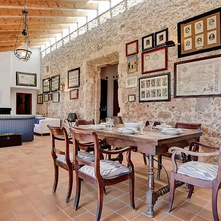 Villa Aubons By Slow